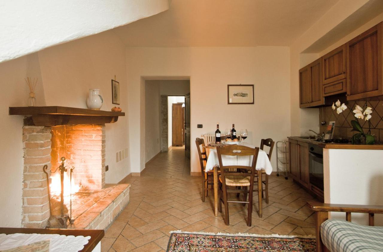 Апарт отель Borgo San Valentino Arrone Экстерьер фото