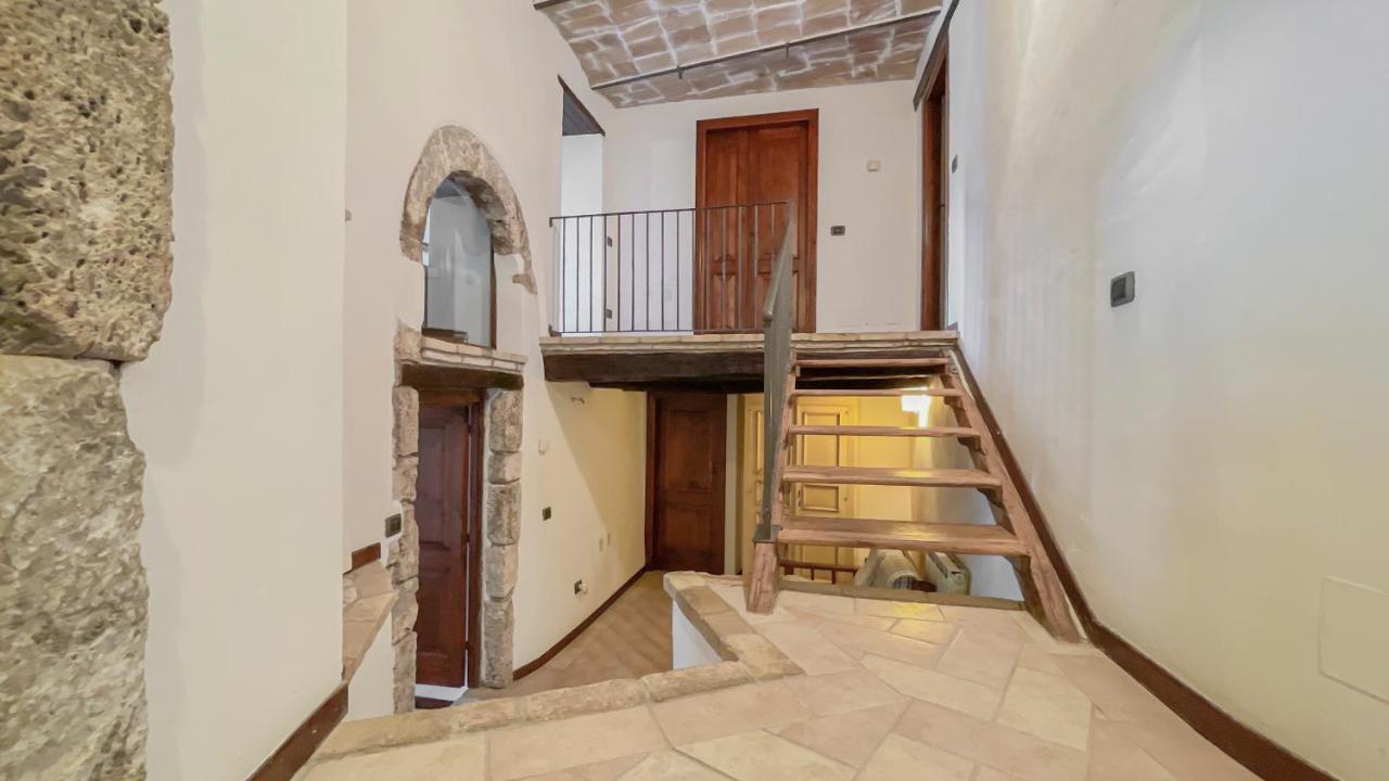 Апарт отель Borgo San Valentino Arrone Экстерьер фото