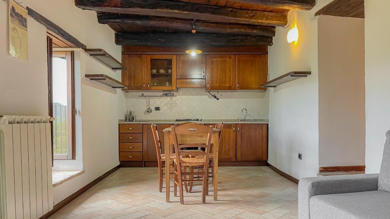 Апарт отель Borgo San Valentino Arrone Экстерьер фото