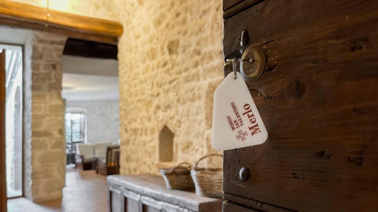 Апарт отель Borgo San Valentino Arrone Экстерьер фото