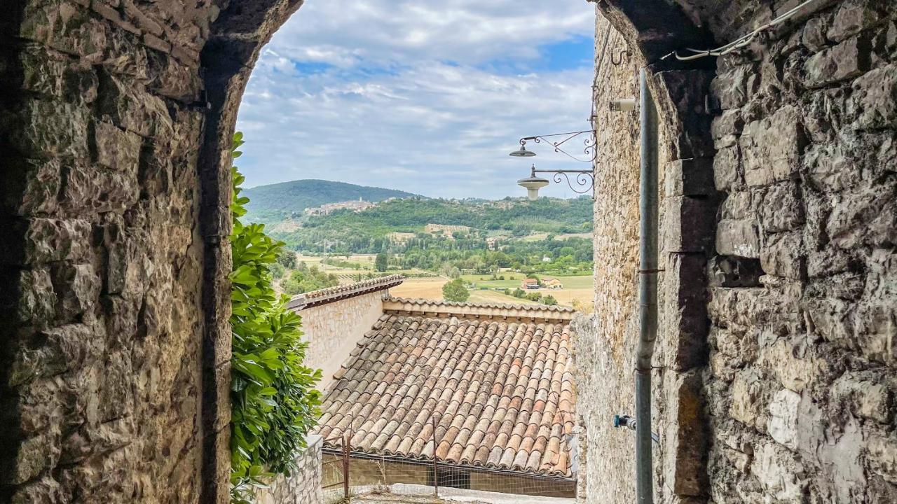 Апарт отель Borgo San Valentino Arrone Экстерьер фото